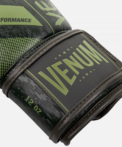 Boxerské rukavice Commando Loma Edition VENUM omotávka