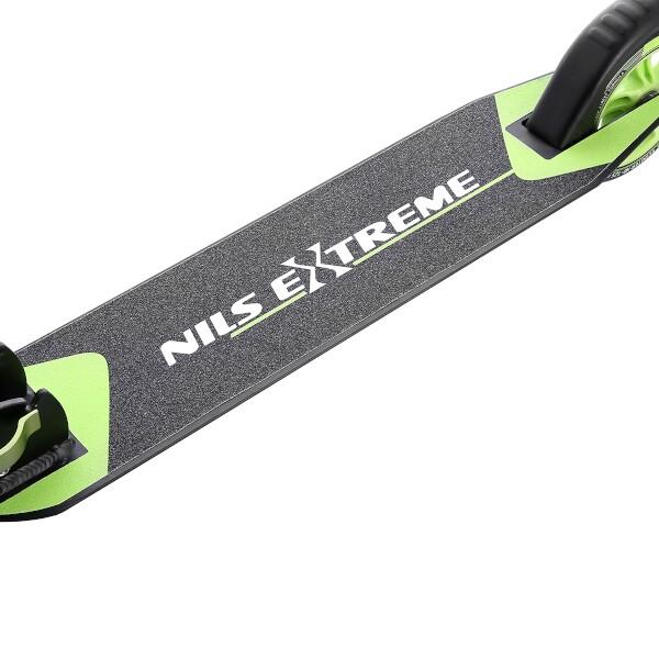 Kolobežka NILS Extreme HD125 nášlapná plocha