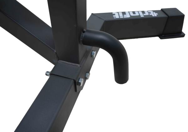 Posilňovacia lavica na jednoručky TRINFIT Bench L5 Pro detail nohou