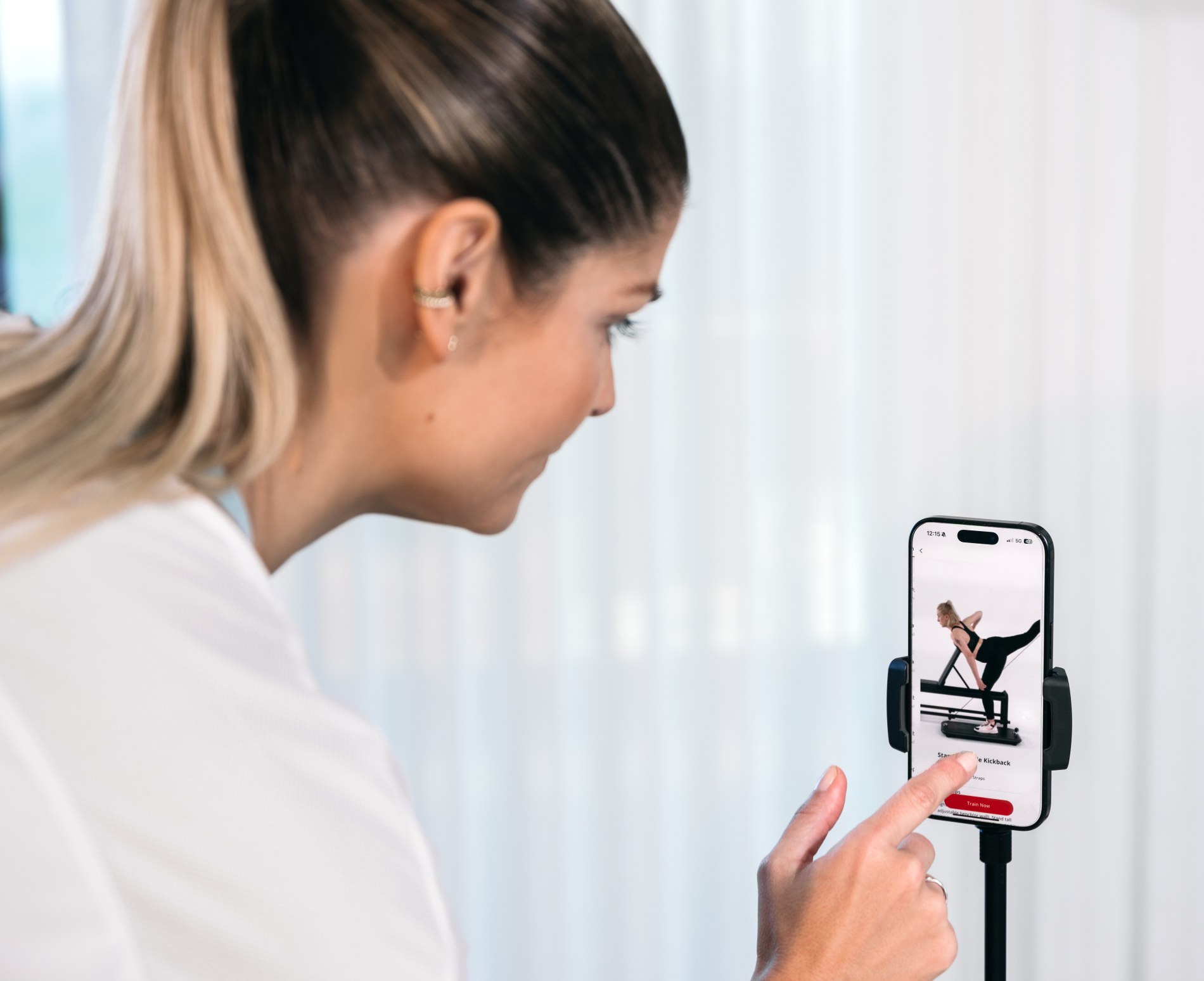 Smart Home Gym Flow Fitness Perform DSG100i 60 kg aplikace 2